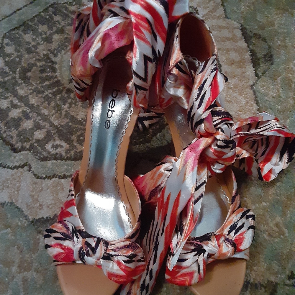 Babe wedge  tie up sandel
